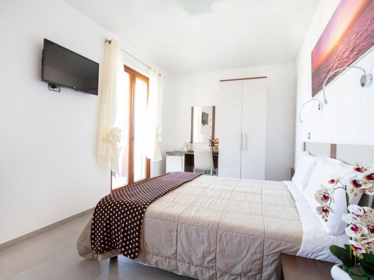 Navicri B&B Vieste Buitenkant foto